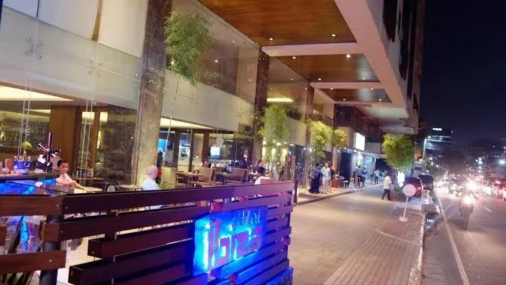 Castle Peak Hotel 2