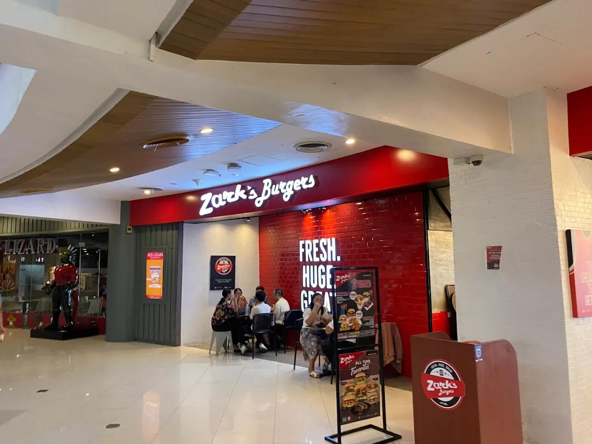 Zark's Burgers (Ayala Center) 3