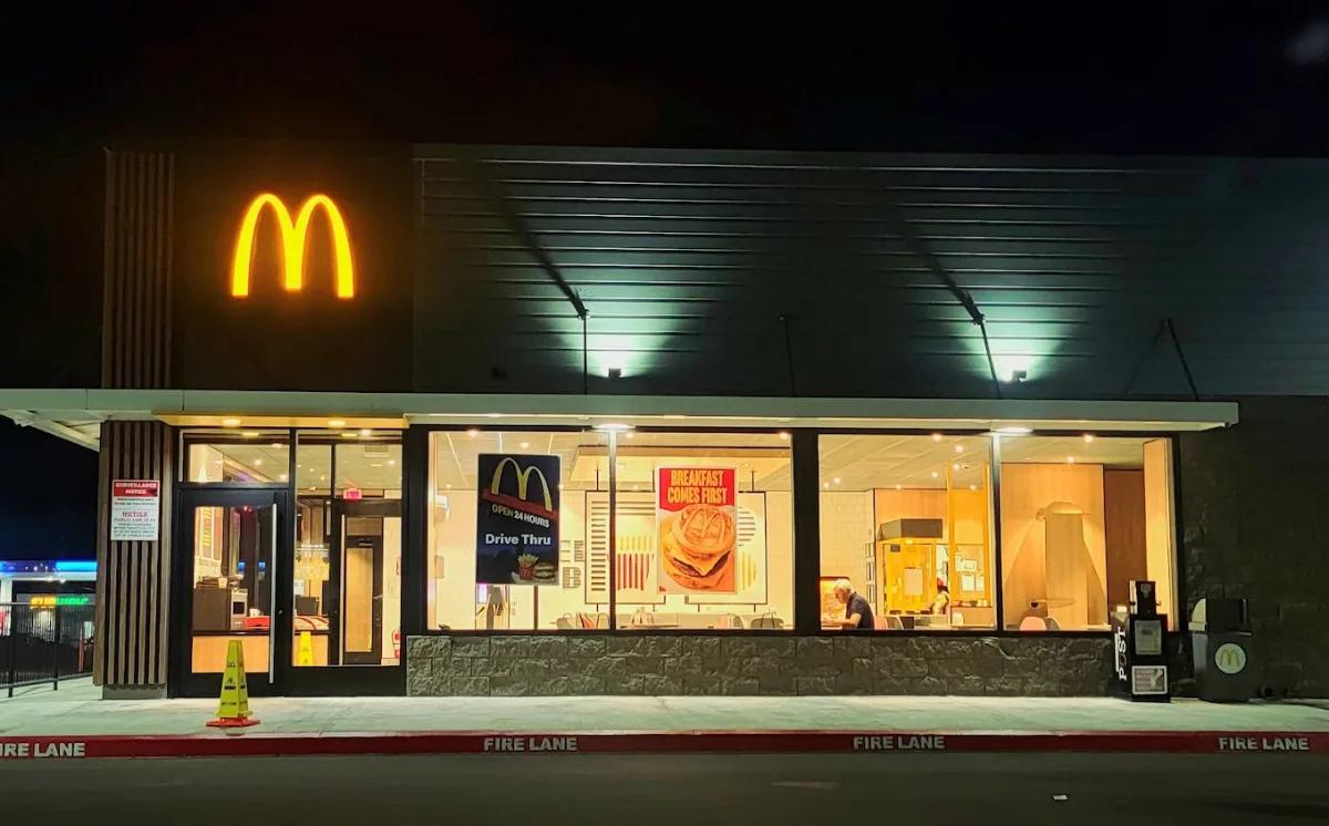Mc Donald's - Mangilao - Restaurants - Mangilao