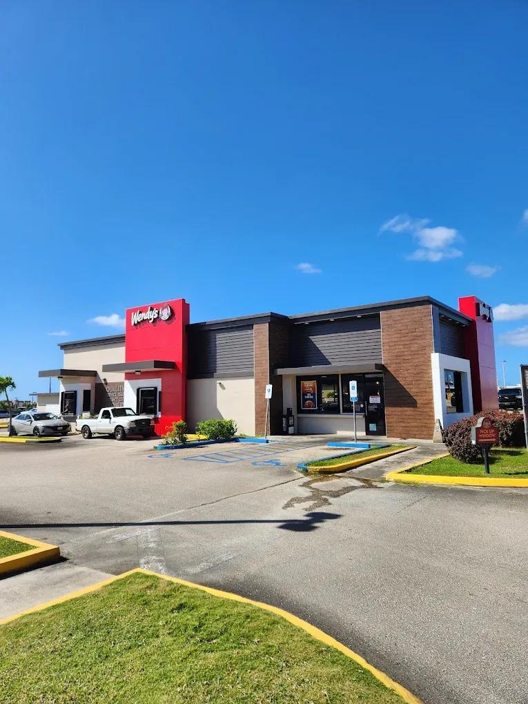 Wendy's Tamuning - Restaurants - Tamuning