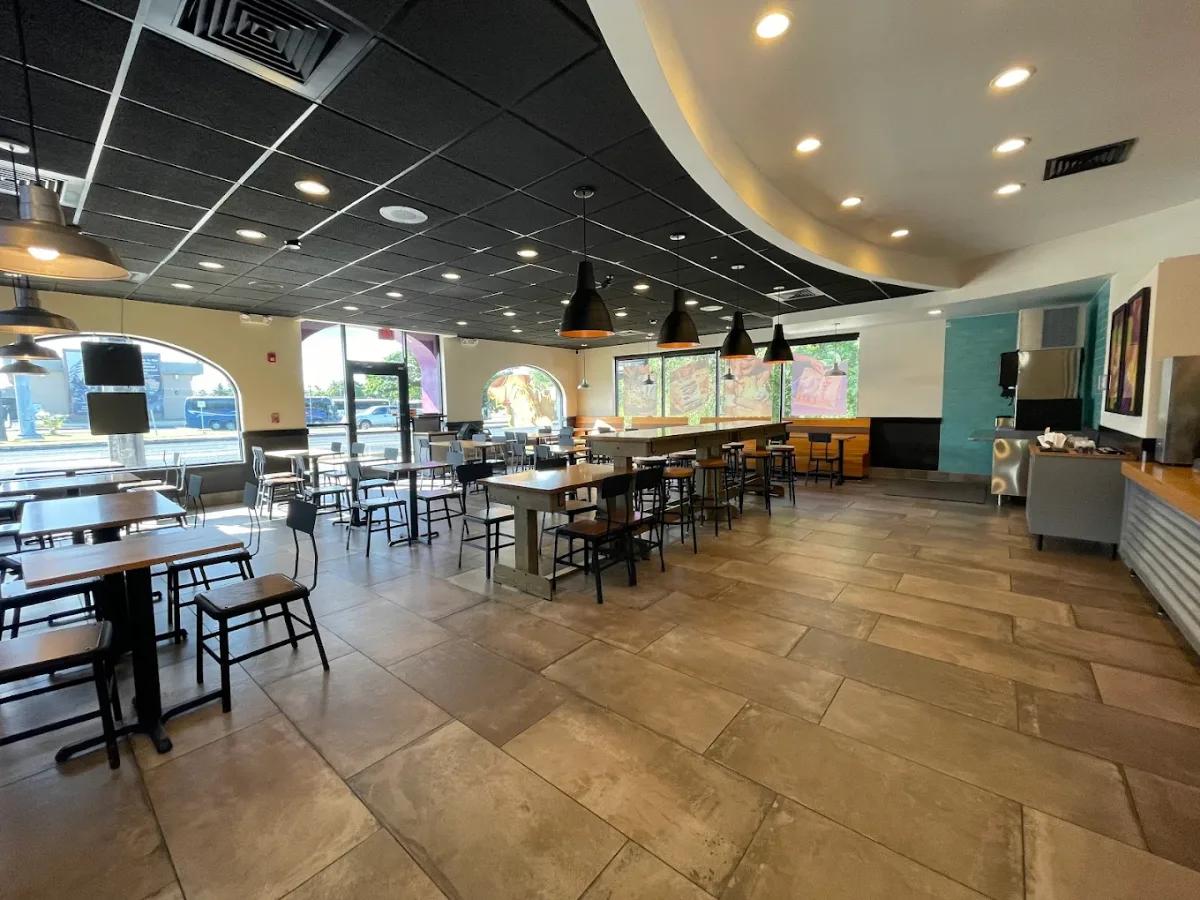 Taco Bell Santa Rita 5