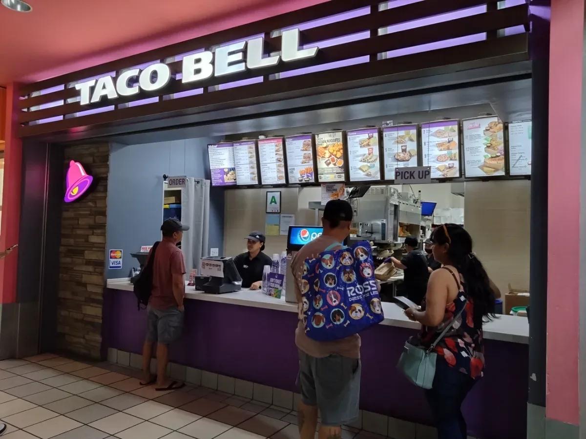 Taco Bell Micronesian Mall - Restaurants - Dededo