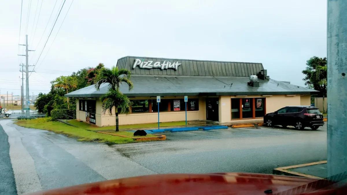 Pizza Hut -- Hagat - Restaurants - Agat