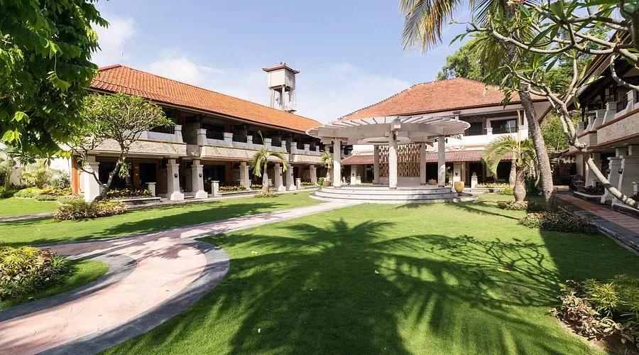 Kuta Beach Club Hotel 3