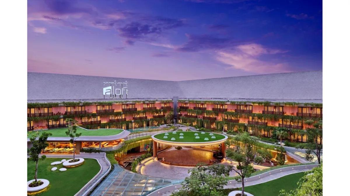 Aloft Bali Kuta at Beachwalk - Hotels - Kuta