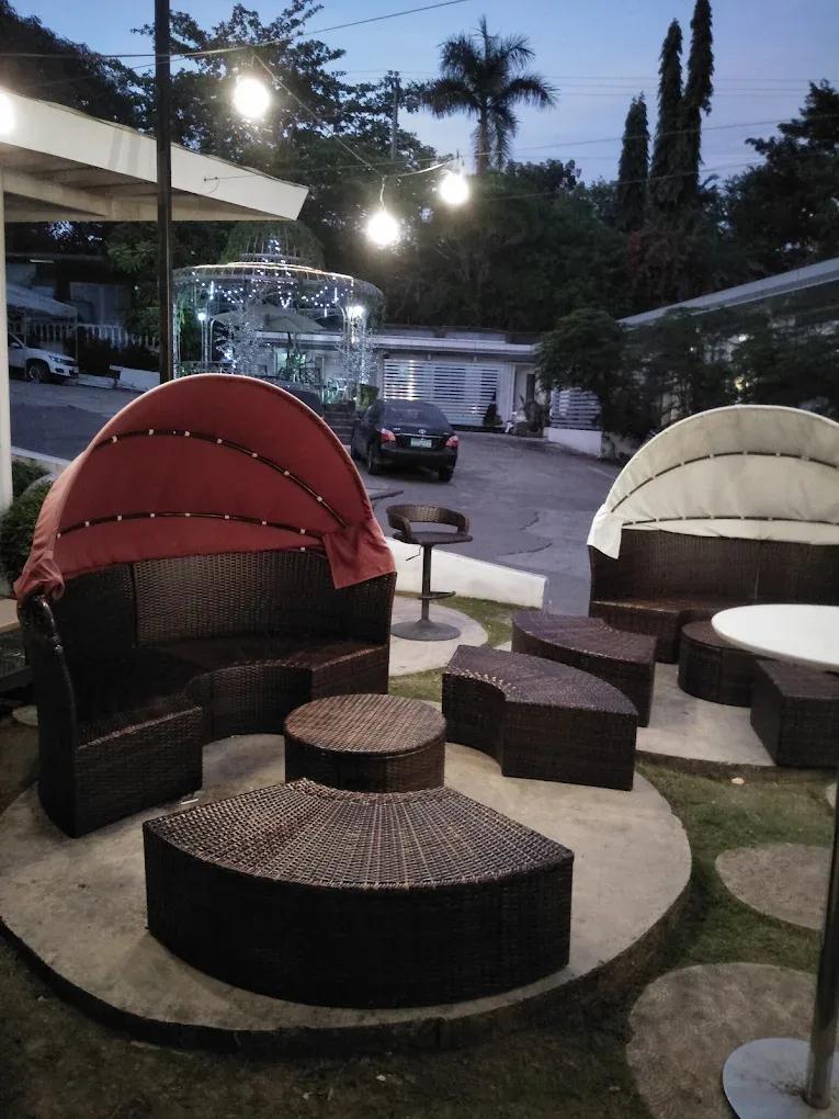 Dolce Cafe - Cafes - Cebu City