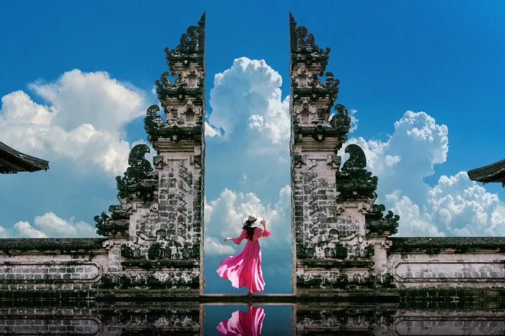 Uluwatu Temple - Tours & Activities - Kuta