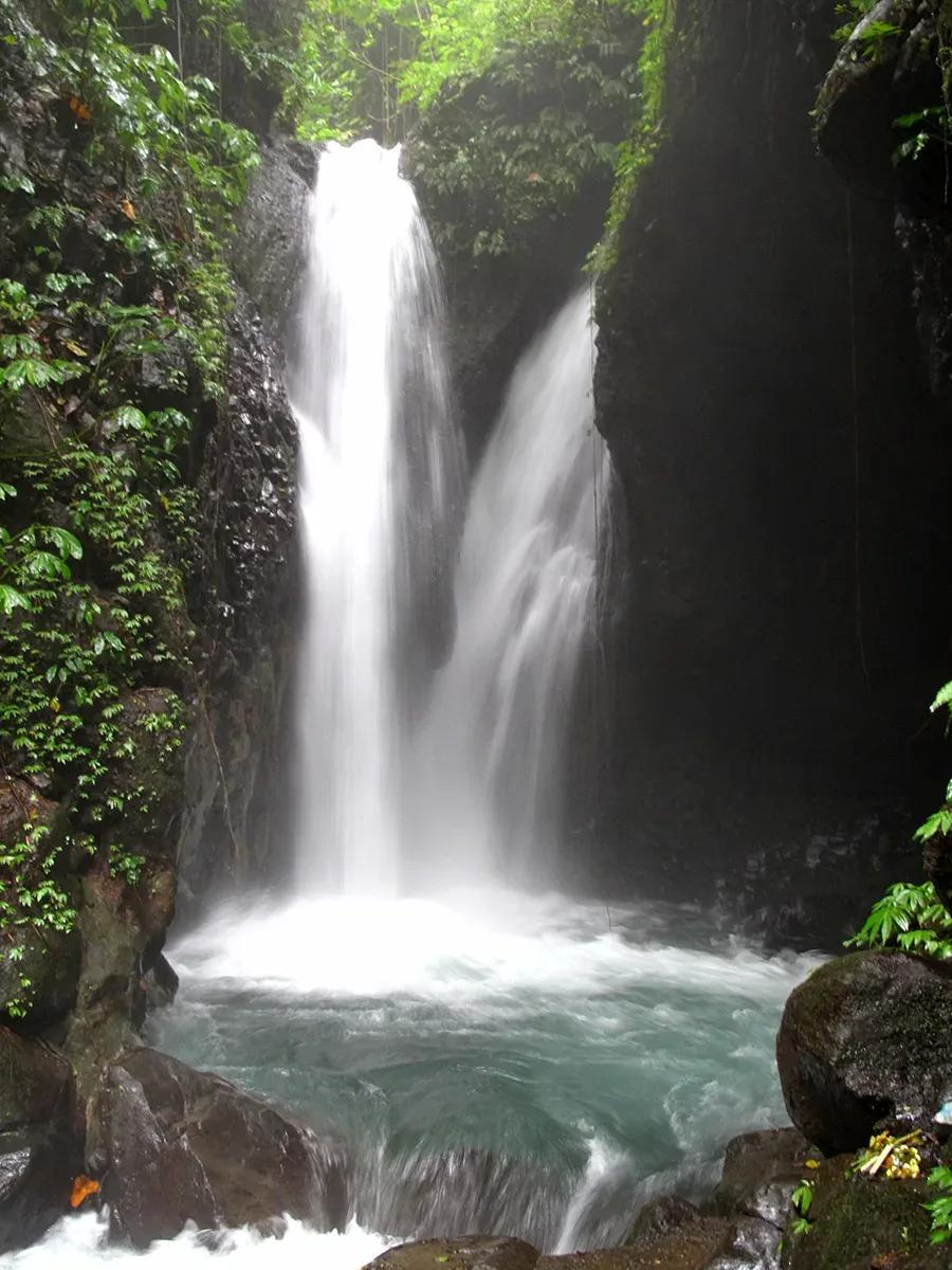 Gitgit Waterfall 3