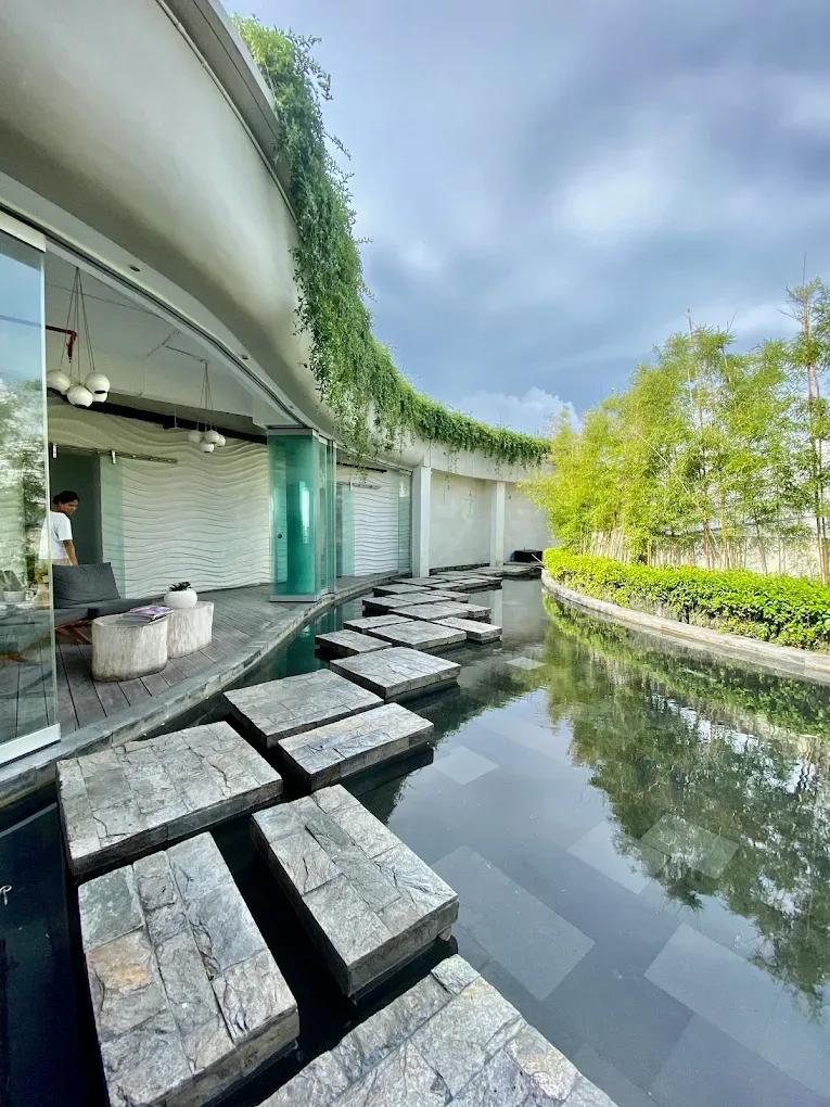 Spring Spa Seminyak 5