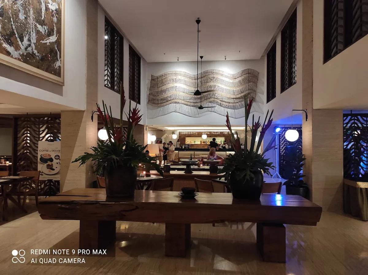 Mozzarella Restaurant & Bar Bali - The Magani Lantai 2 4