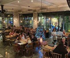 Corner House Bali 4