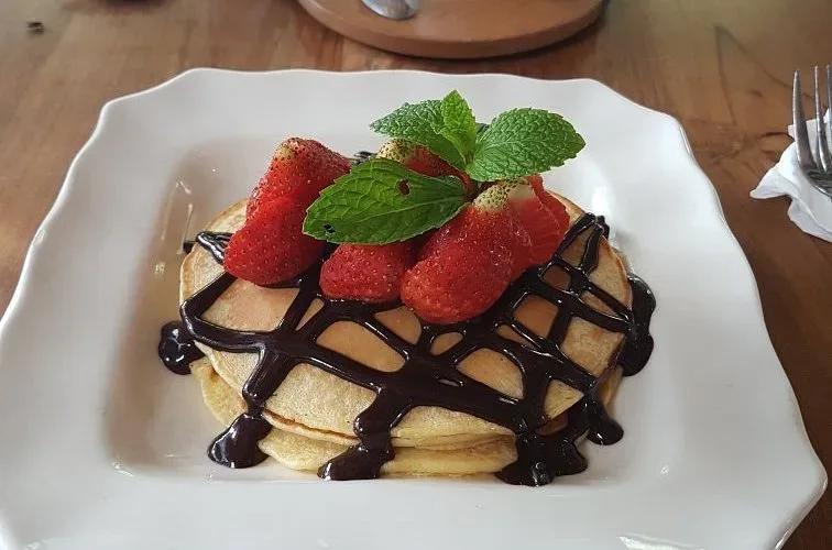Hungry Bird Coffee - Cafes - Canggu