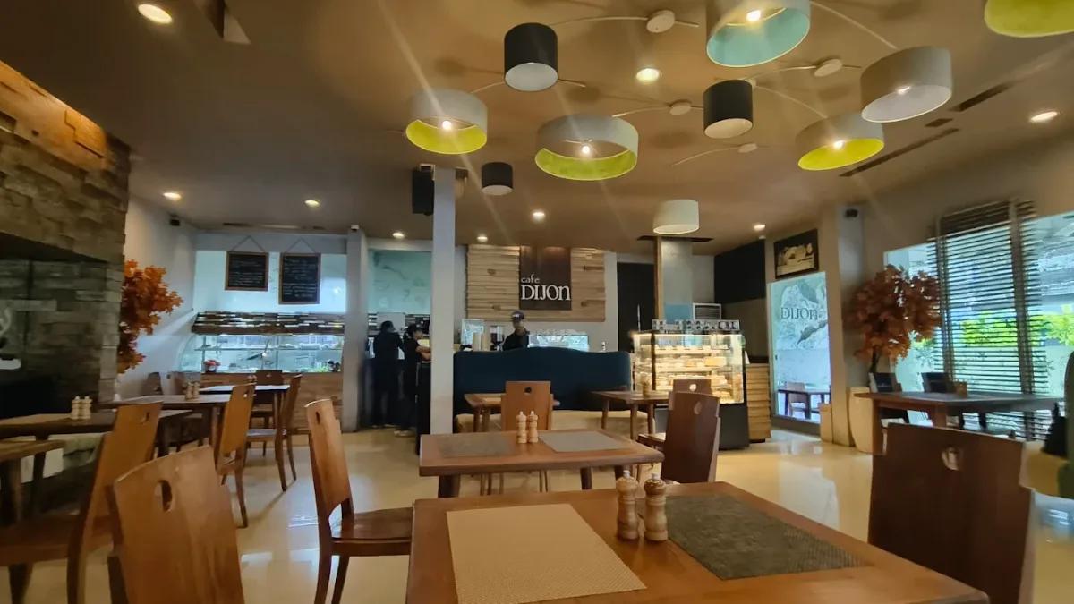 Cafe Dijon 4