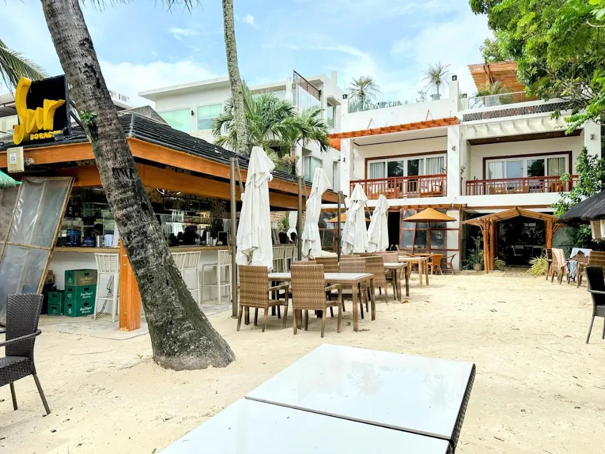 Sur Beach Resort - Hotels - Station 1