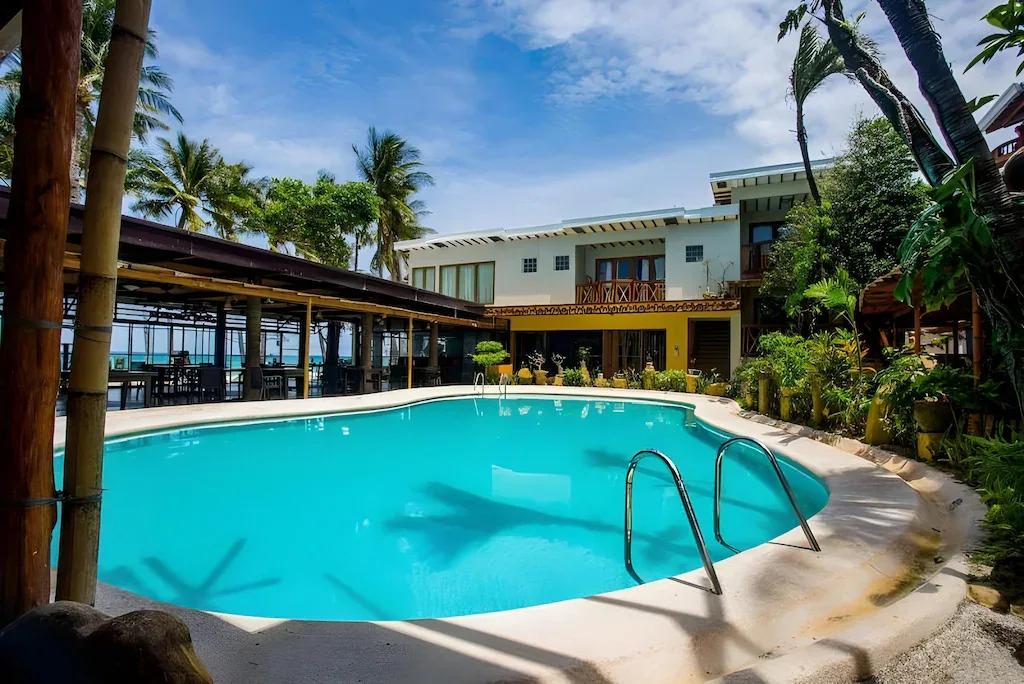 Red Coconut Beach Hotel 2