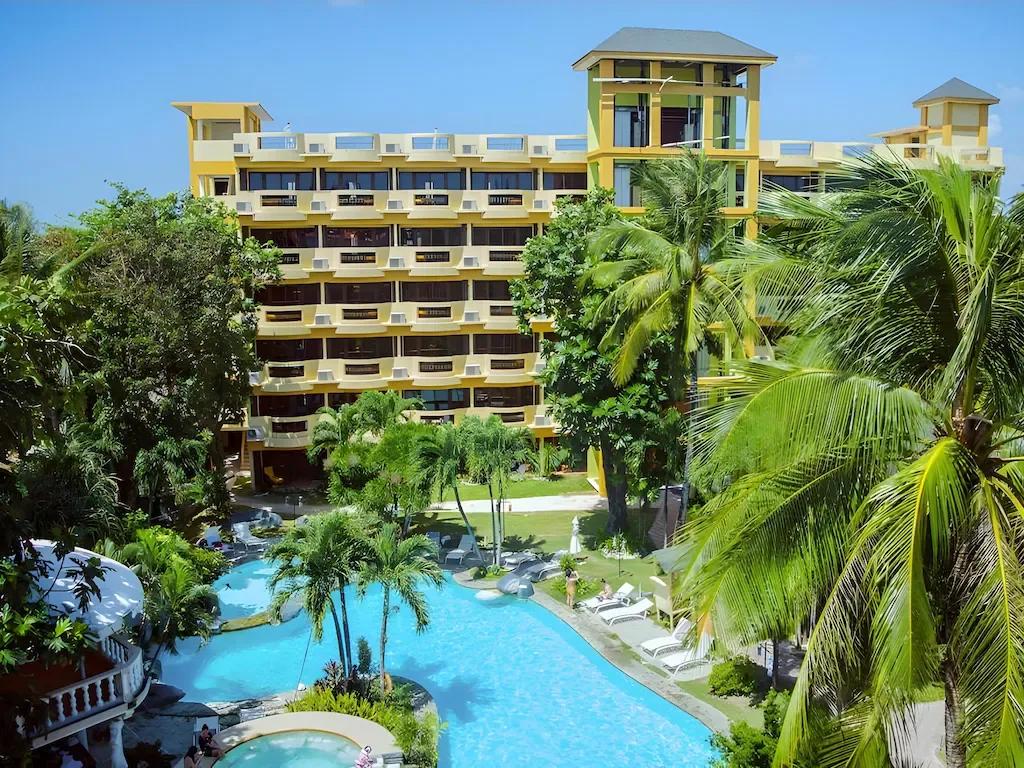Paradise Garden Resort Hotel Boracay - Hotels - Station 3