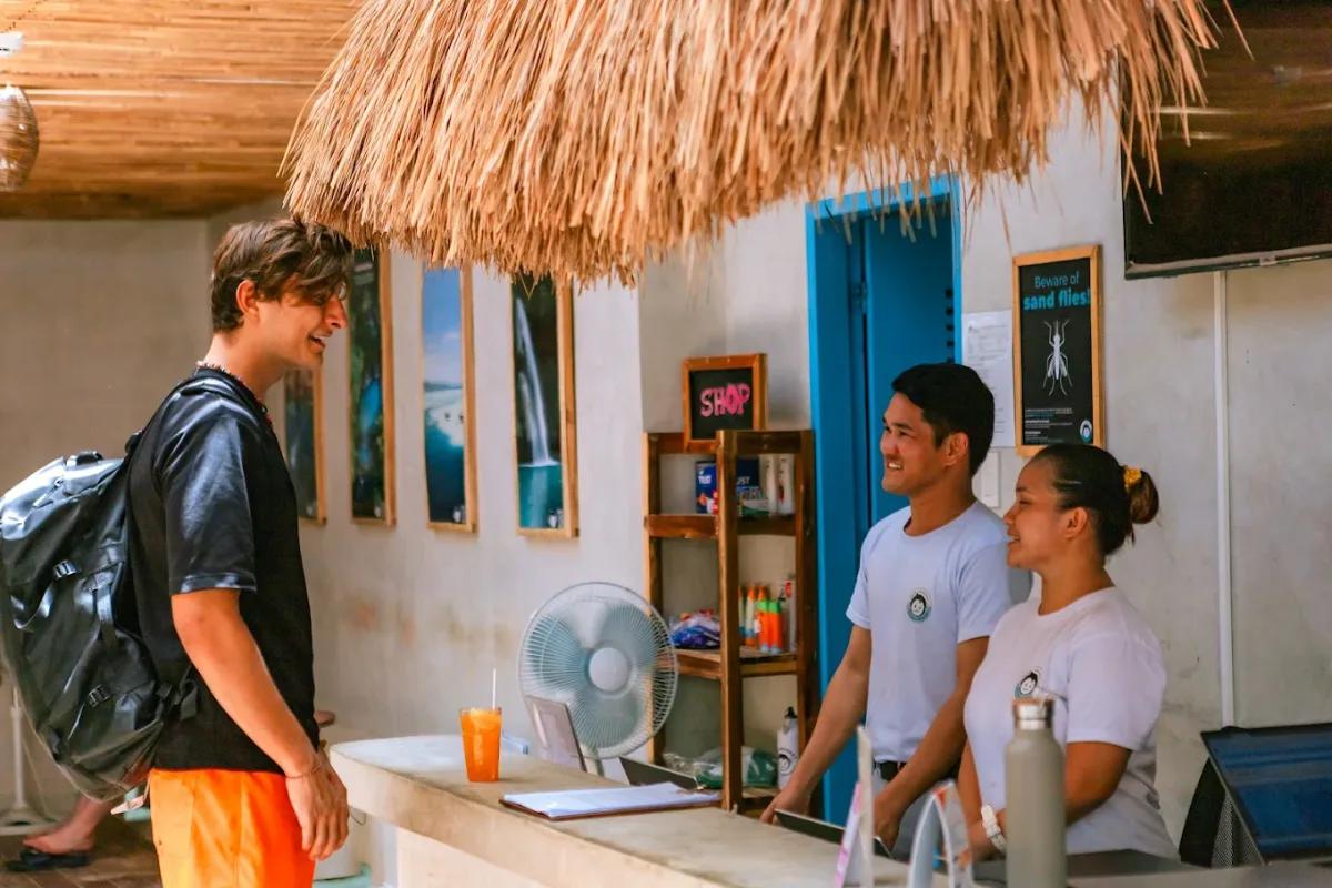Mad Monkey Hostel Nacpan 5