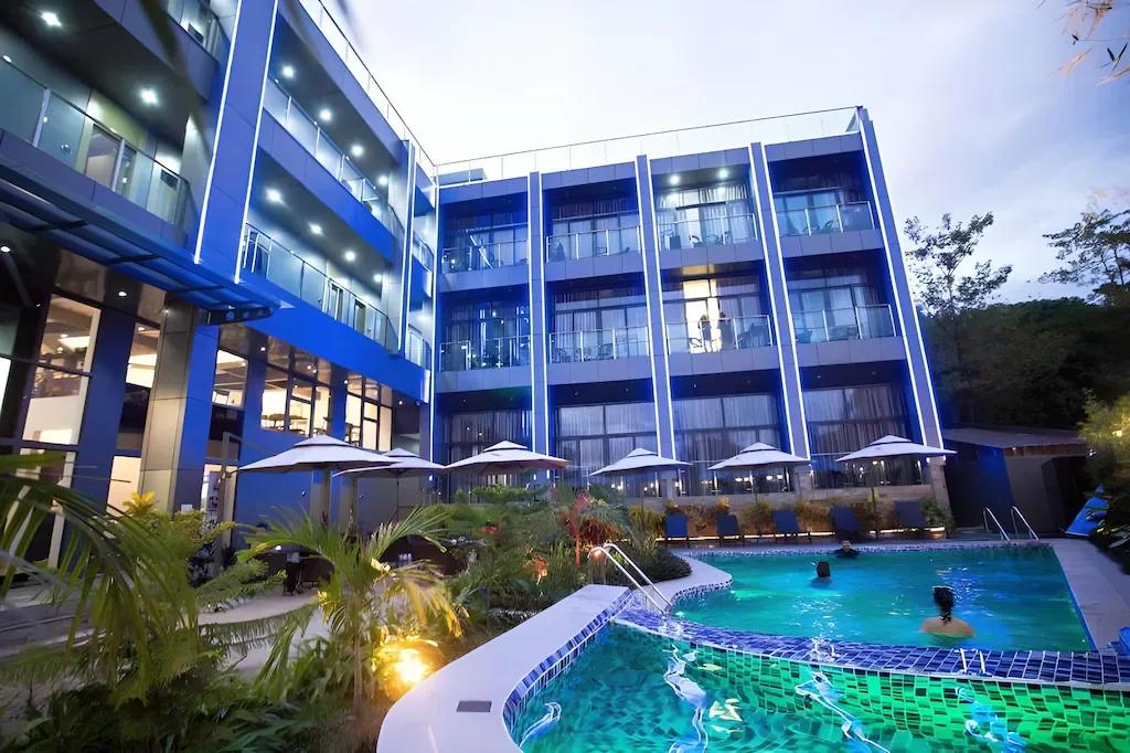 Vienna Hotel Coron - Hotels - Coron