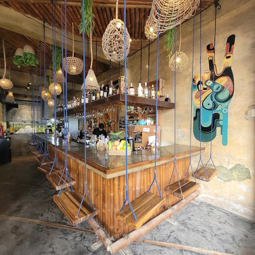 Happiness Beach Bar 5