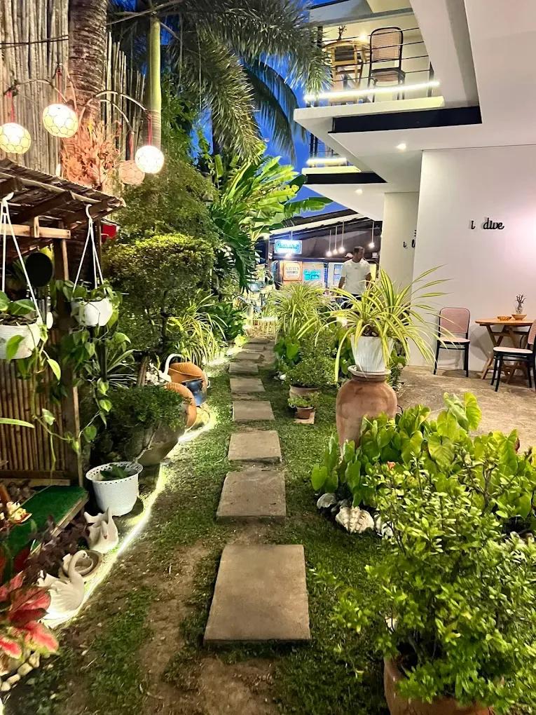 Gavin's Kitchen + Bar - The Bay Area Coron 4