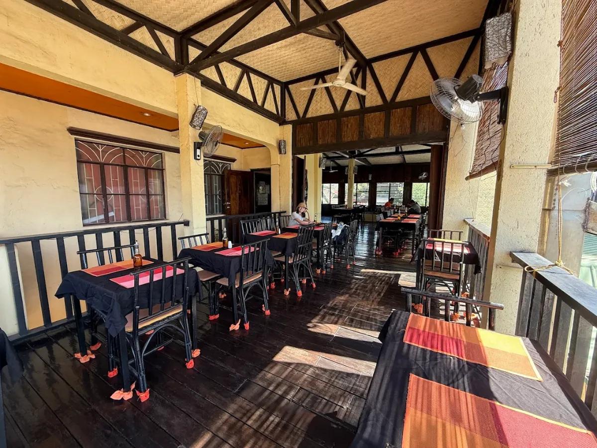 Trattoria Altrov’é Coron 2