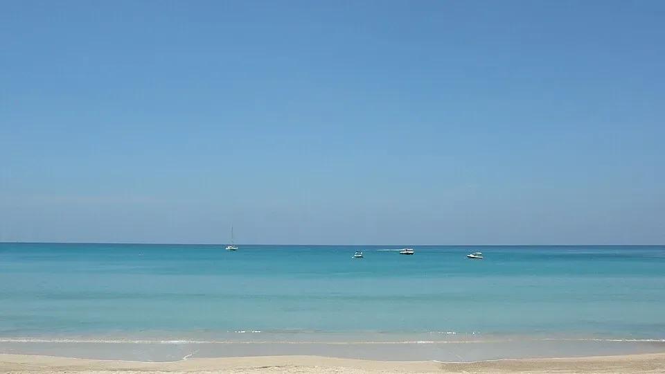 Kamala Beach 2