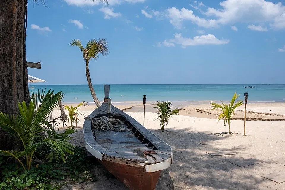 Bang Tao Beach 2