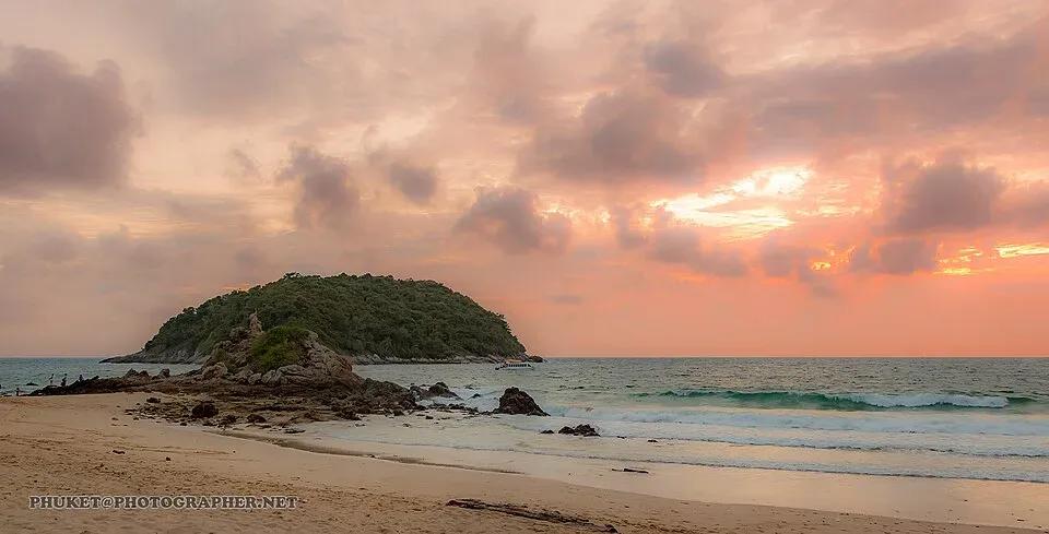 Ya Nui Beach - Beaches - Mueang Phuket District