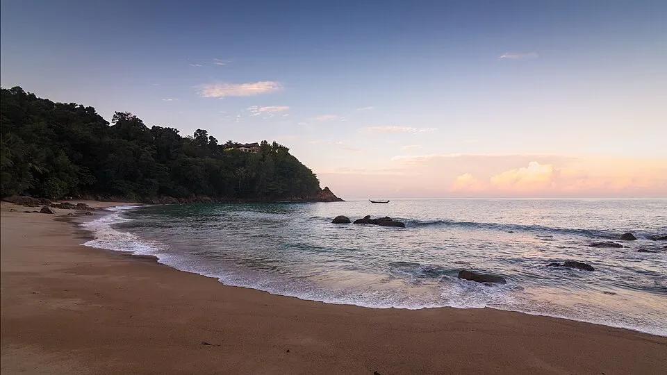 Banana Beach 2