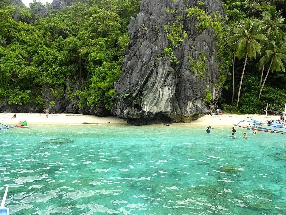 Entalula Beach - Beaches - El Nido