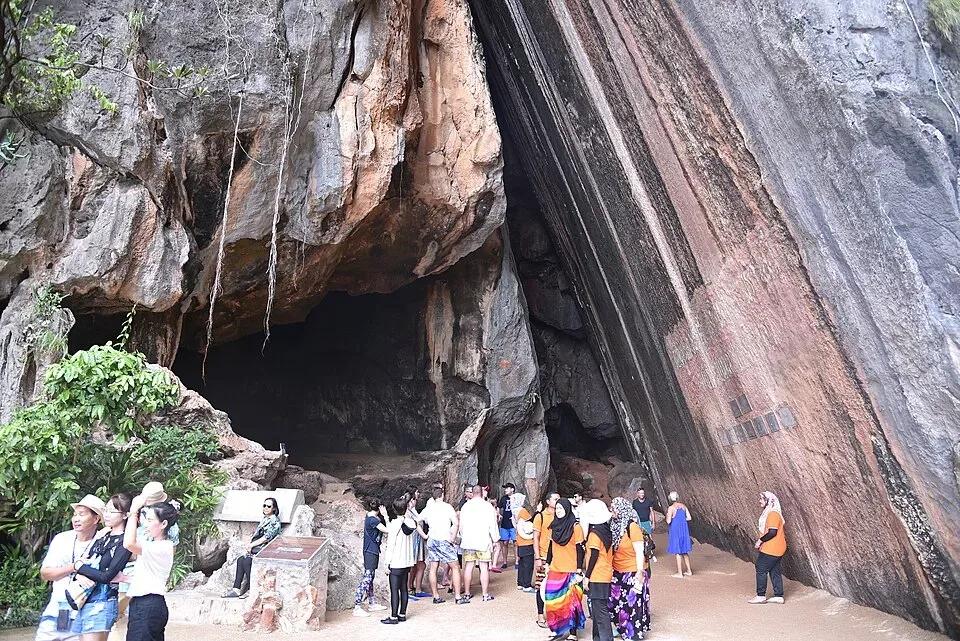 James Bond Island 3