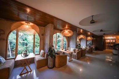 Eden Lounge Ubud - Restaurant With Live Music and Co-Working Space