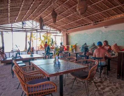 OM Boracay - Bars & Clubs - Station 2