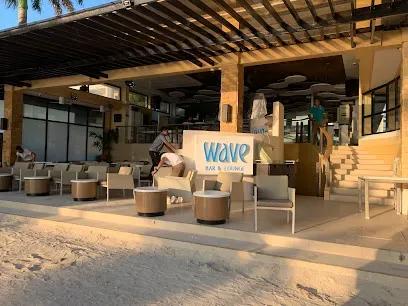 Wave Bar & Lounge at Henann Regency Resort & Spa - Bars & Clubs - Station 2