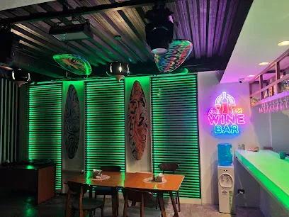 Surf Beach Bar Boracay - Bars & Clubs - Station 3