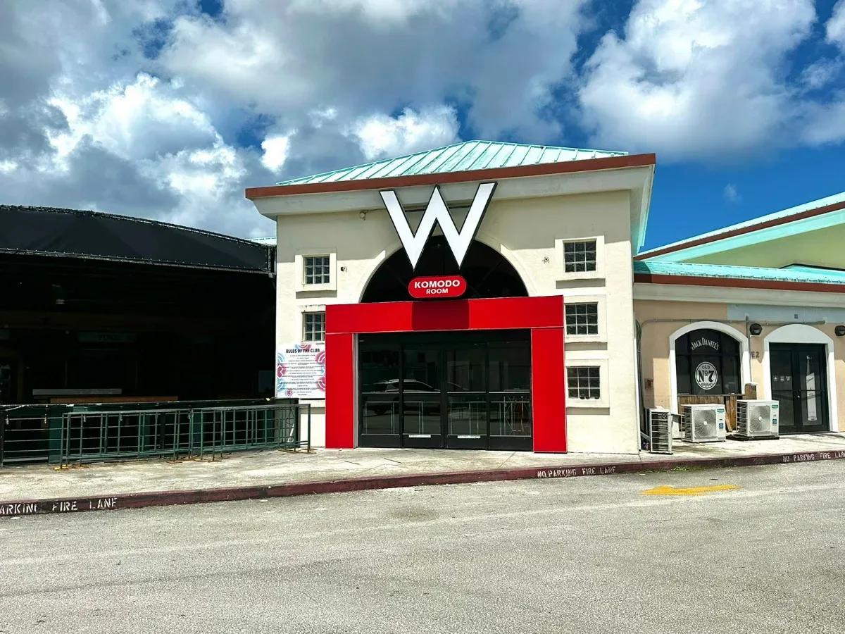 The W Nightclub - Bars & Clubs - Tumon