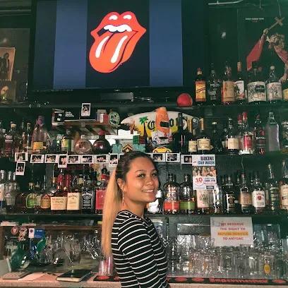 Kave’s - Bars & Clubs - Tamuning