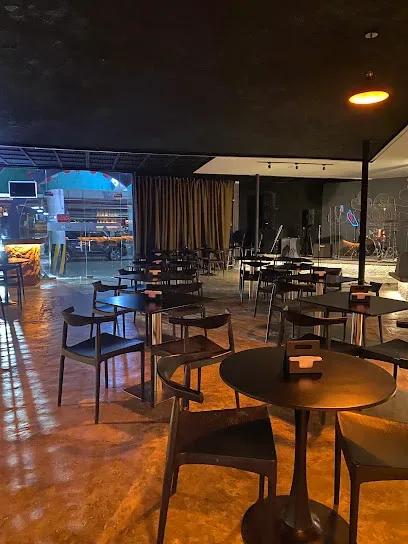 J-Cob's Cosina Bar KTV