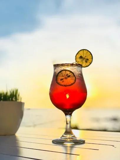 Cocoon Beach Lounge - Bars & Clubs - Duong Dong
