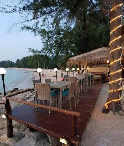 Thai House Beach Resort