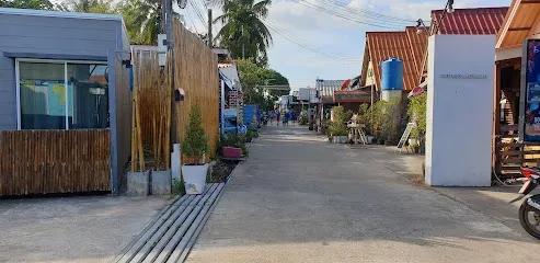 Jetty Place