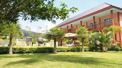 Peaceful Resort