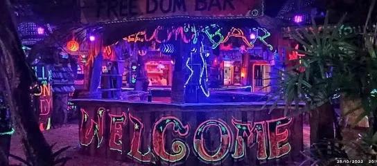 FREEDOM BAR KOHLANTA KRABI THAI5