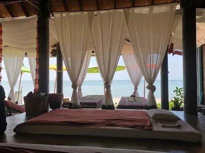 By The Sea Massage - Andalay Boutique Resor