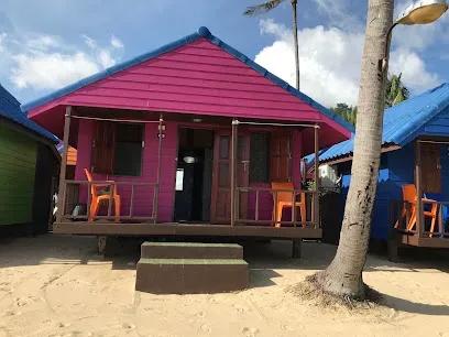 New Hut - Hotels - Maret