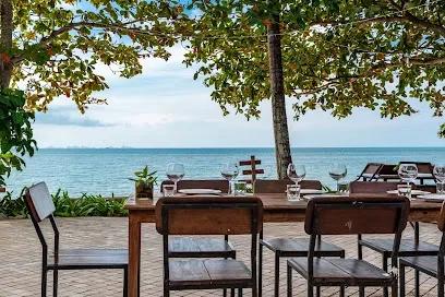 Chill Inn Lipanoi Hostel and Beach Cafe