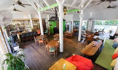 Greenlight Resort & Cafe
