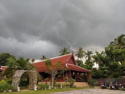 Peace Tropical Spa