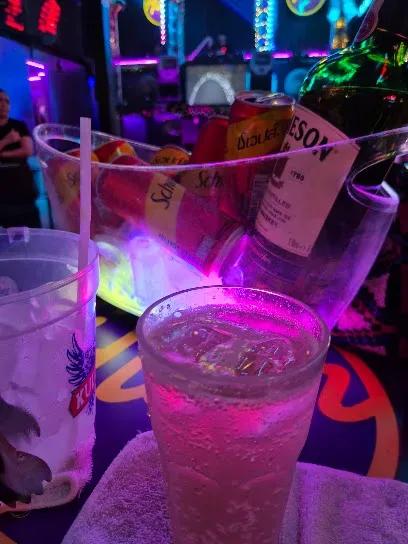 Hush Bar - Bars & Clubs - Chaweng Beach