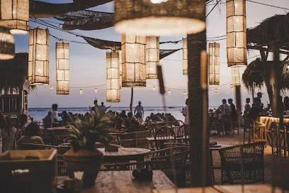 La Cala Beach Club Gili Trawangan